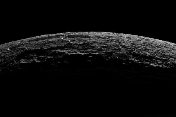 La superficie del lato oscuro della Luna