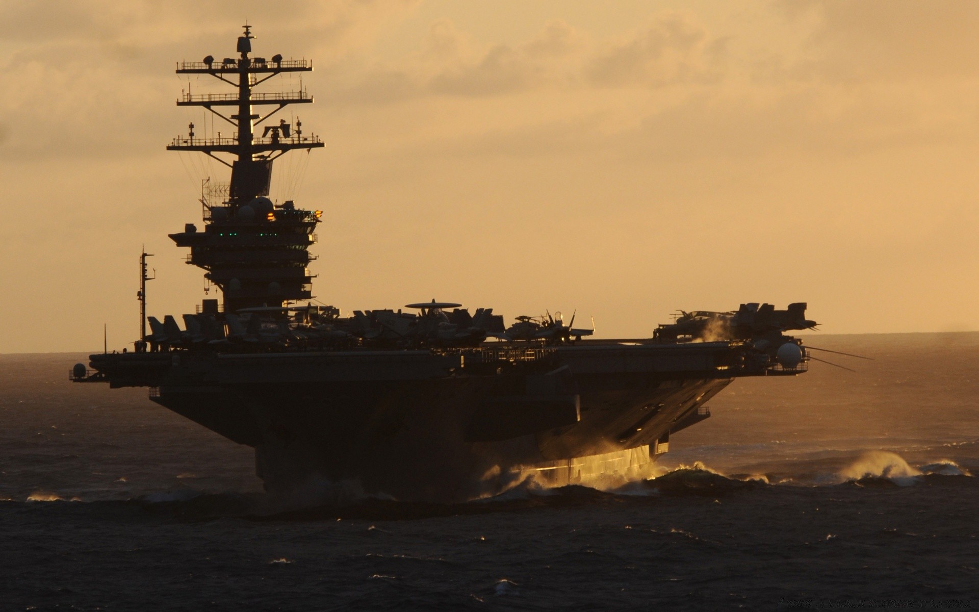 armas e exército água embarcação carro pôr do sol amanhecer militar mar navio oceano sistema de transporte marinha navio praia