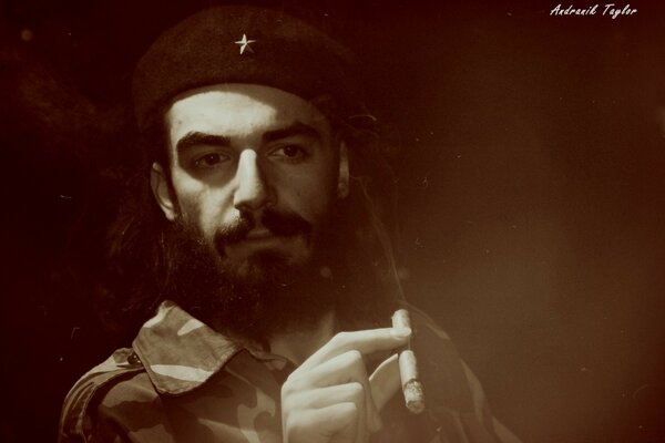 A man in the image of Che, but not Che Givara