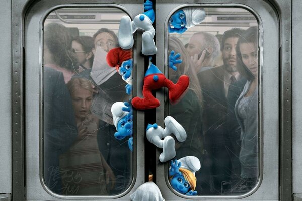 Cartoon characters are stuck in the subway door