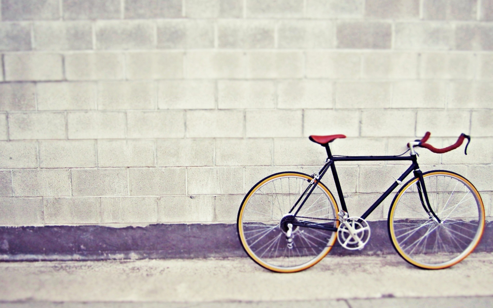 vintage ruota di bicicletta retro della parete vecchio all aperto urbano marciapiede