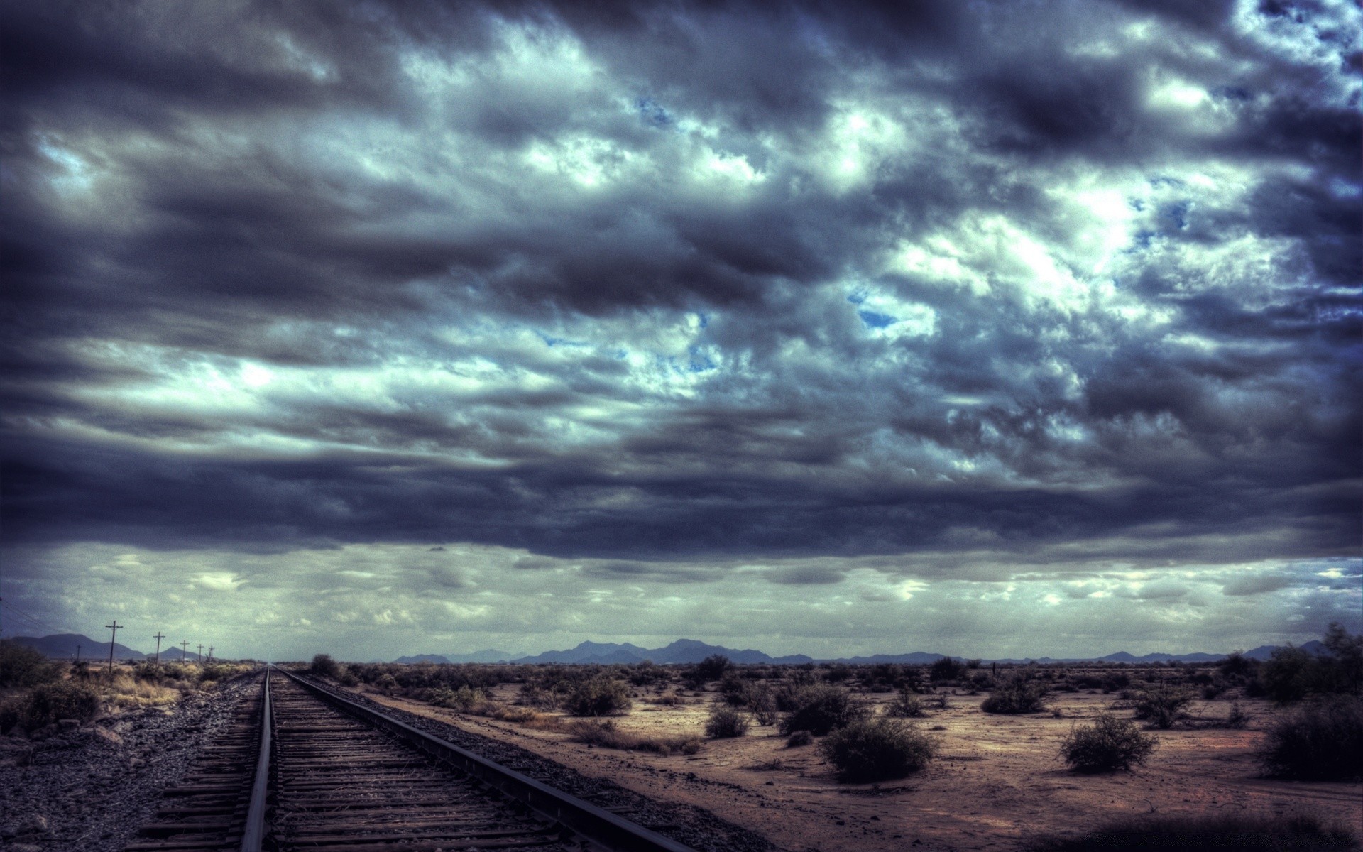 vintage sky landscape nature sunset storm dark outdoors cloud light travel dramatic weather summer sun dusk evening rain dawn scenic