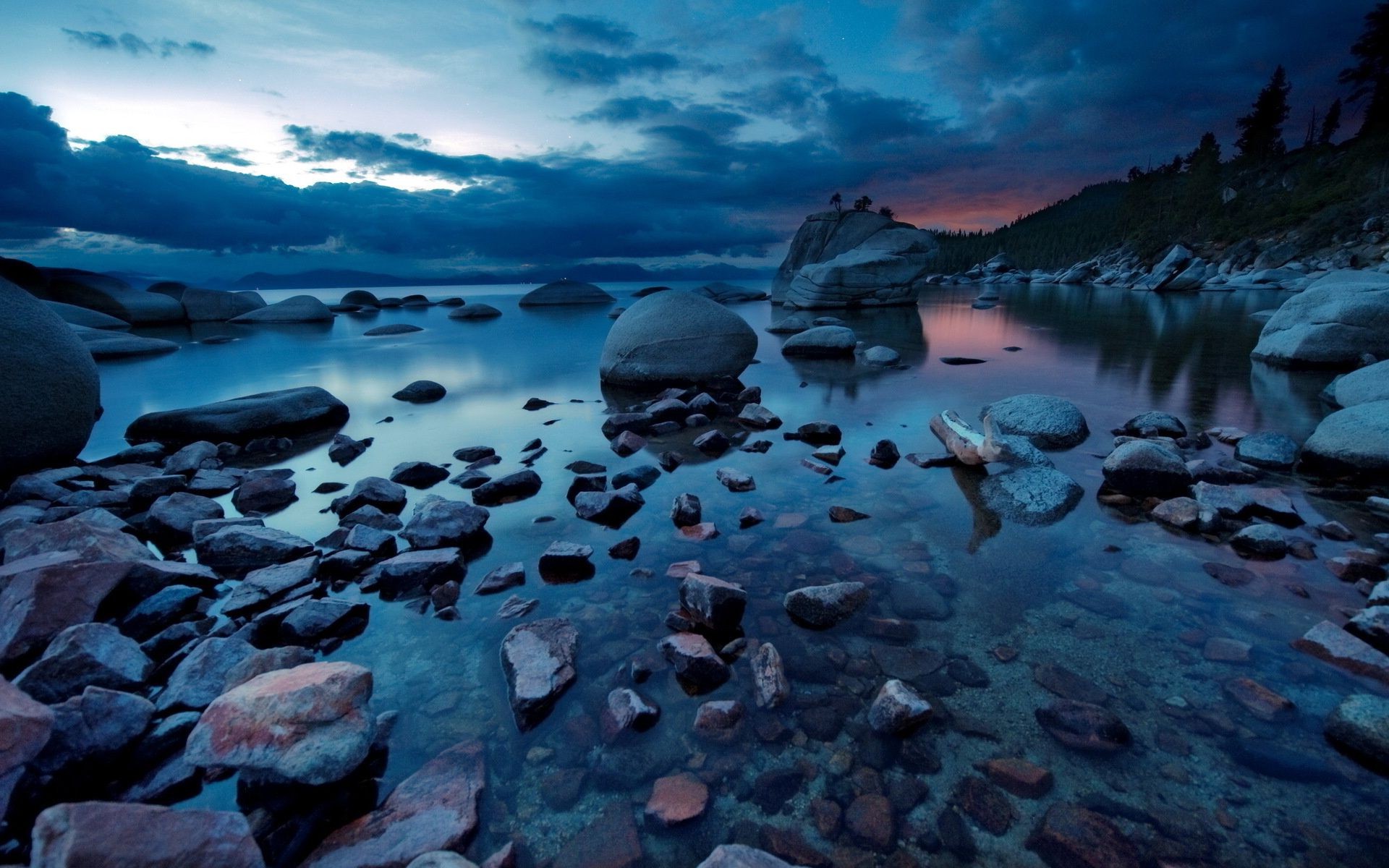 jeziora wody krajobraz natura rock niebo podróże morze piękne morza zachód słońca malownicze ocean odbicie plaża świt na zewnątrz