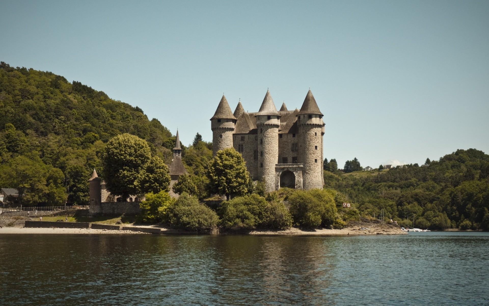 vintage arquitectura castillo viajes agua río lago gótico árbol al aire libre cielo torre viejo casa paisaje fortificación