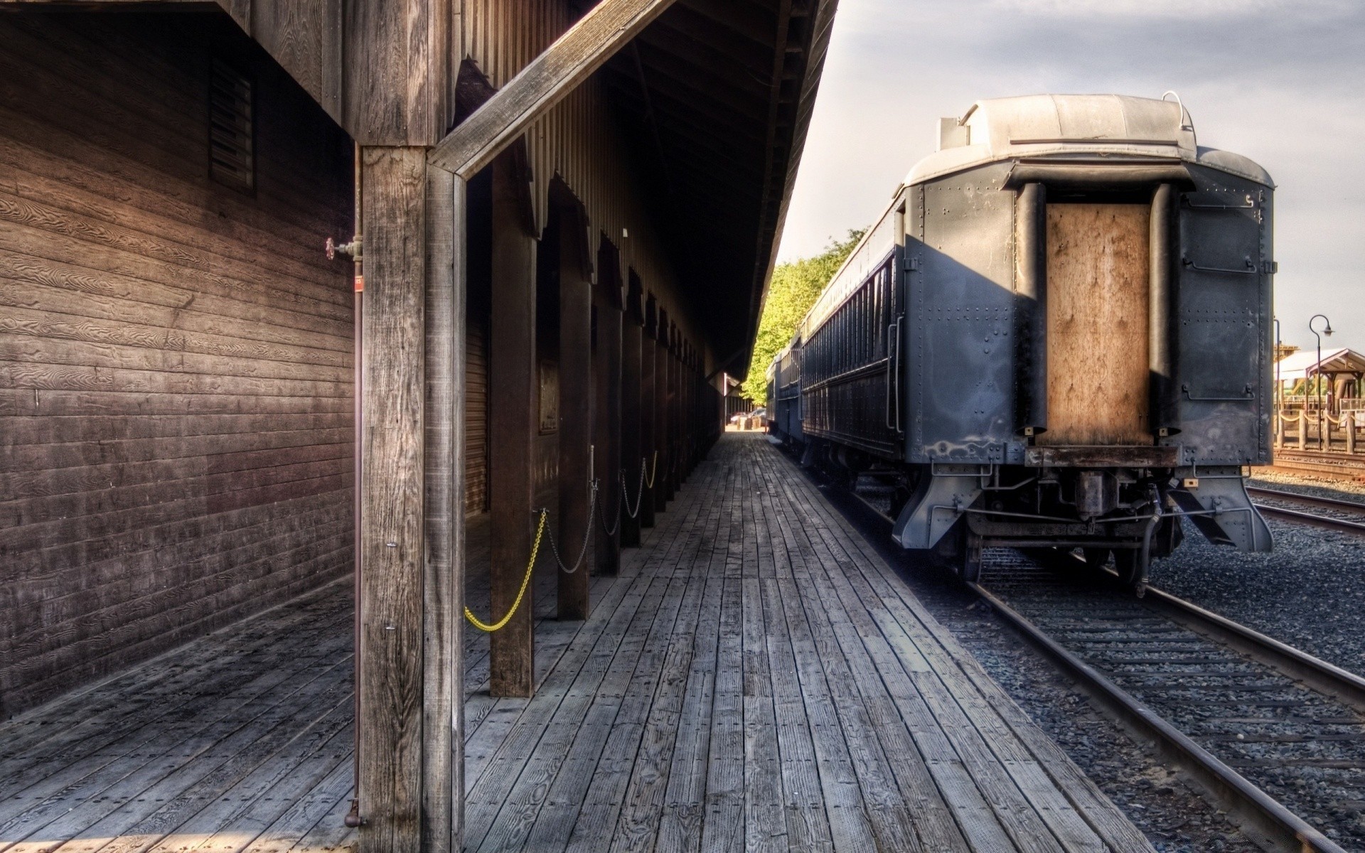 jahrgang zug eisenbahn holz reisen transportsystem alt track architektur haus