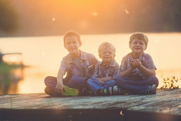 Infanzia felice, amici per la vita