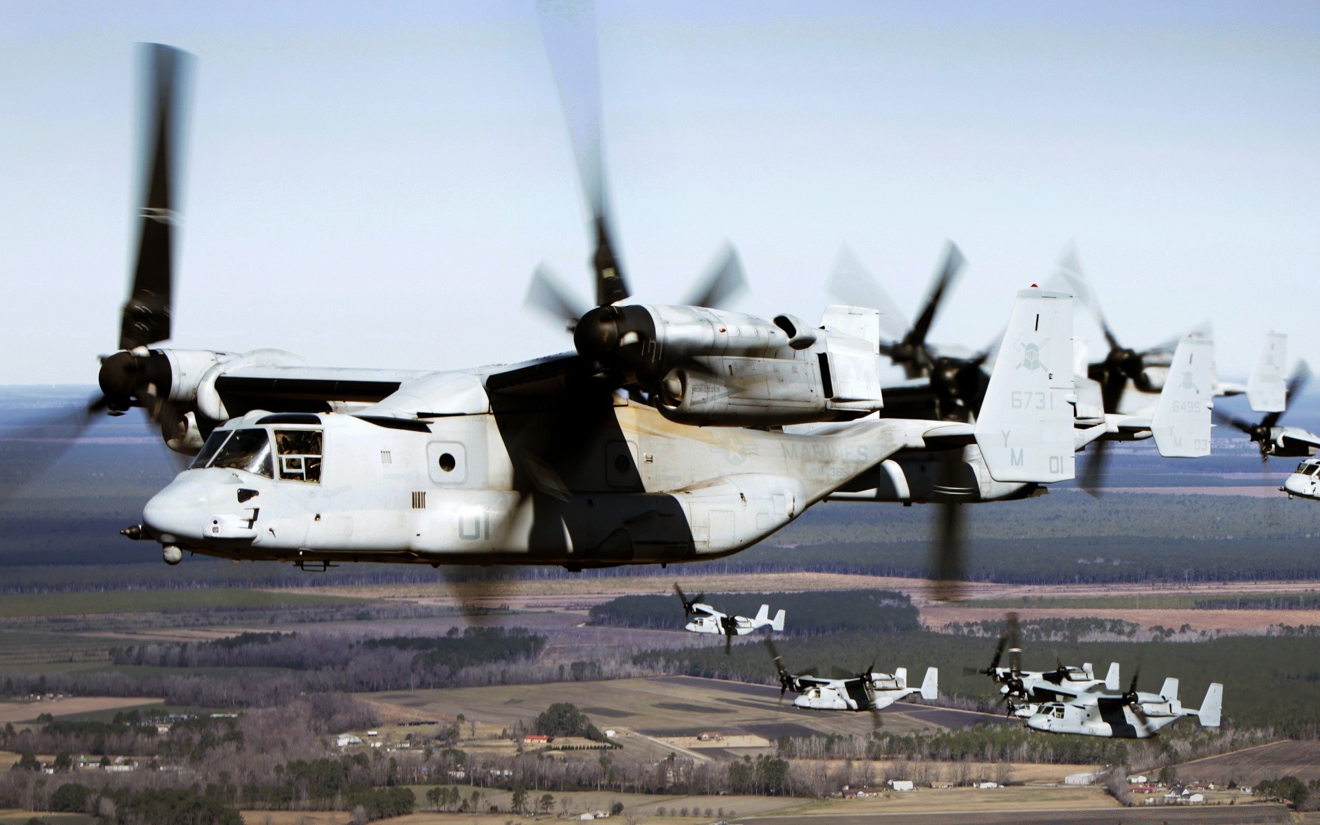 aviação avião avião militar carro sistema de transporte aeroporto guerra força aérea marinha helicóptero voo voar exército armas avião viagem ar navio bombardeiro