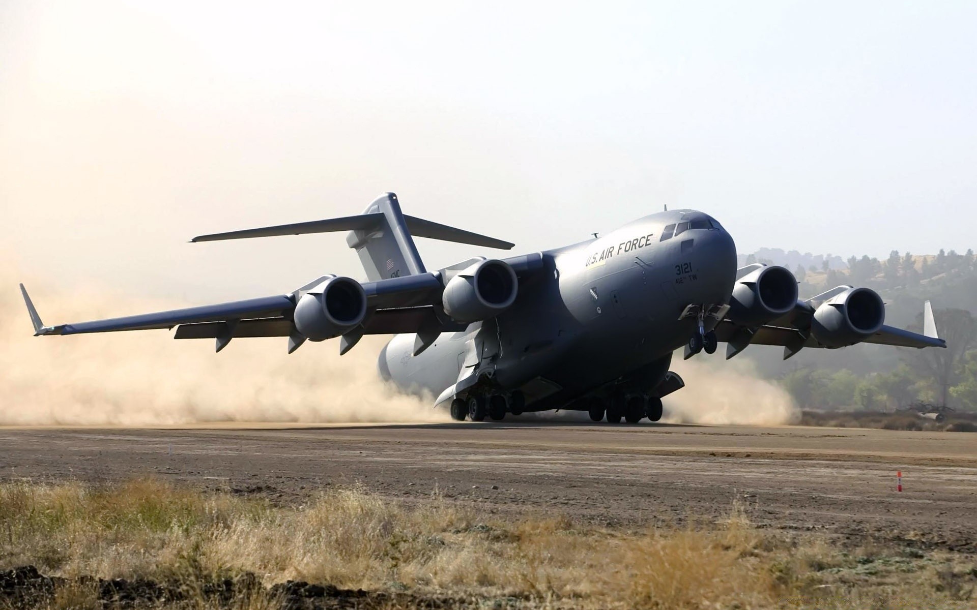 aviazione aereo aereo militare aeroporto sistema di trasporto auto aria volo aereo air force esercito guerra armi