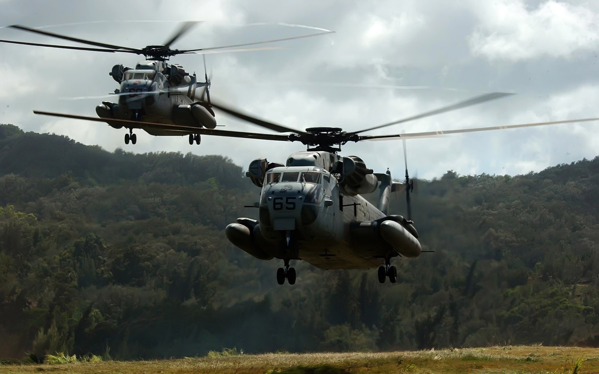 aviazione elicottero militare aereo aereo sistema di trasporto auto aria rotore esercito guerra volo elica aeroporto volare air force elicottero marina risparmio