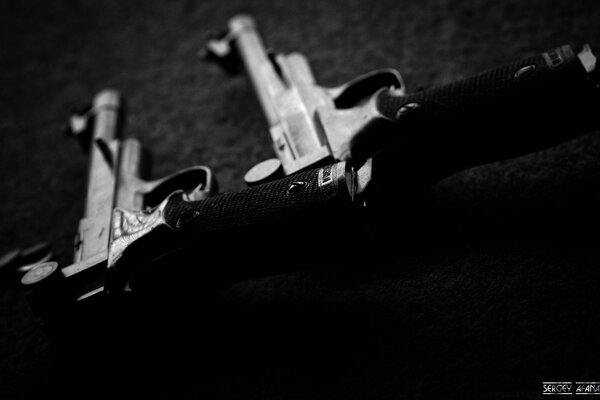 Armas y pistolas como crimen