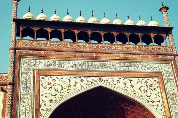 Indian arch with floral ornament