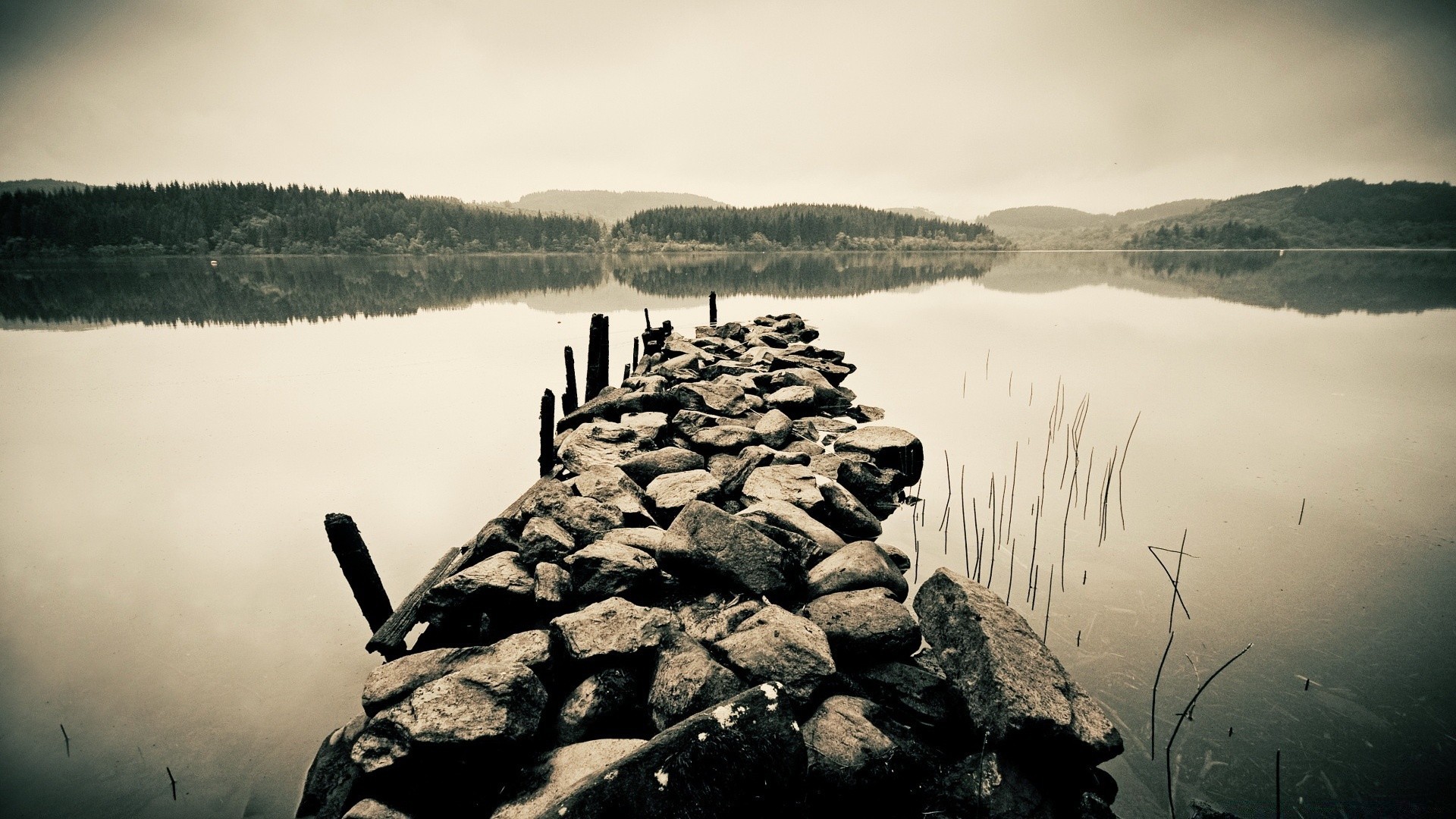 vintage woda morze świt zachód słońca jezioro krajobraz plaża niebo morze rock spokój ocean podróże natura odbicie zmierzch na zewnątrz wieczorem mgła