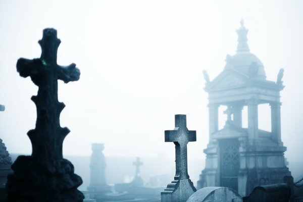 Monumentos arquitectónicos en el antiguo cementerio