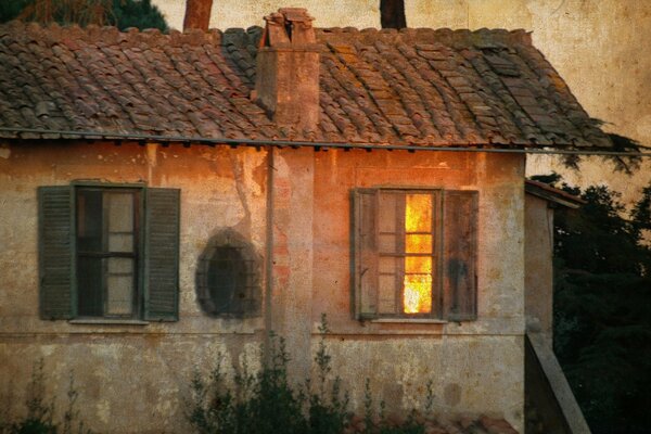 Vintage Haus mit Fenstern Architektur