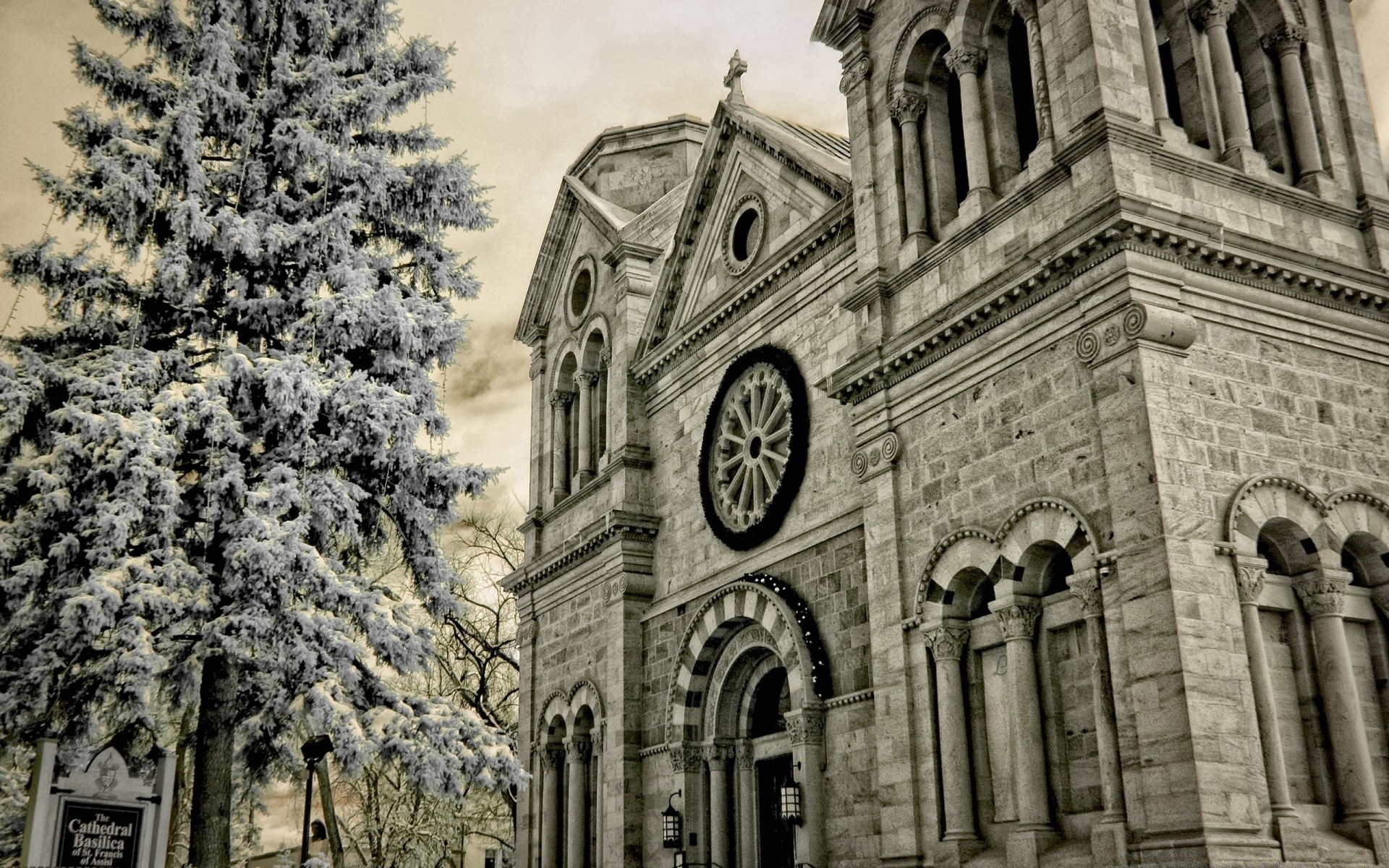 vintage architektura kościół katedra religia dom podróże gotycki stare miasto niebo starożytne religijne historyczne turystyka pomnik na zewnątrz punkt orientacyjny słynny