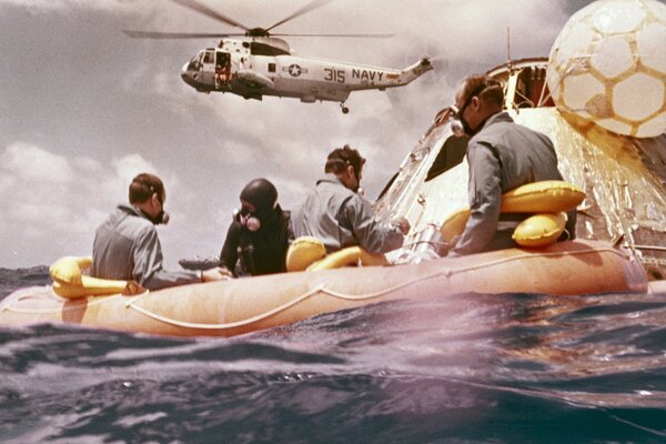 Rettungsaktion auf dem Wasser