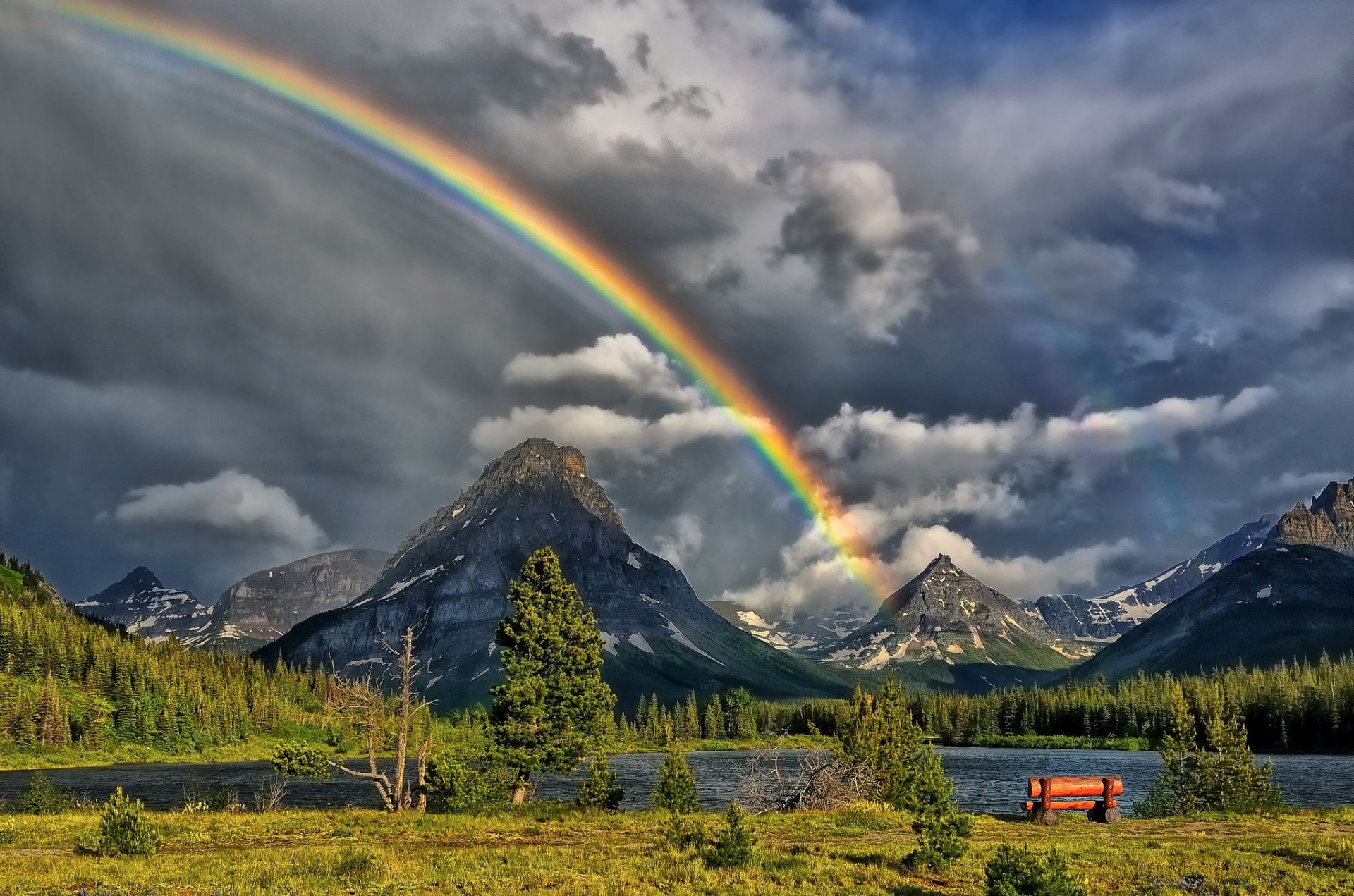 arco iris paisaje montañas viajes madera naturaleza cielo al aire libre árbol nieve escénico otoño hierba luz del día