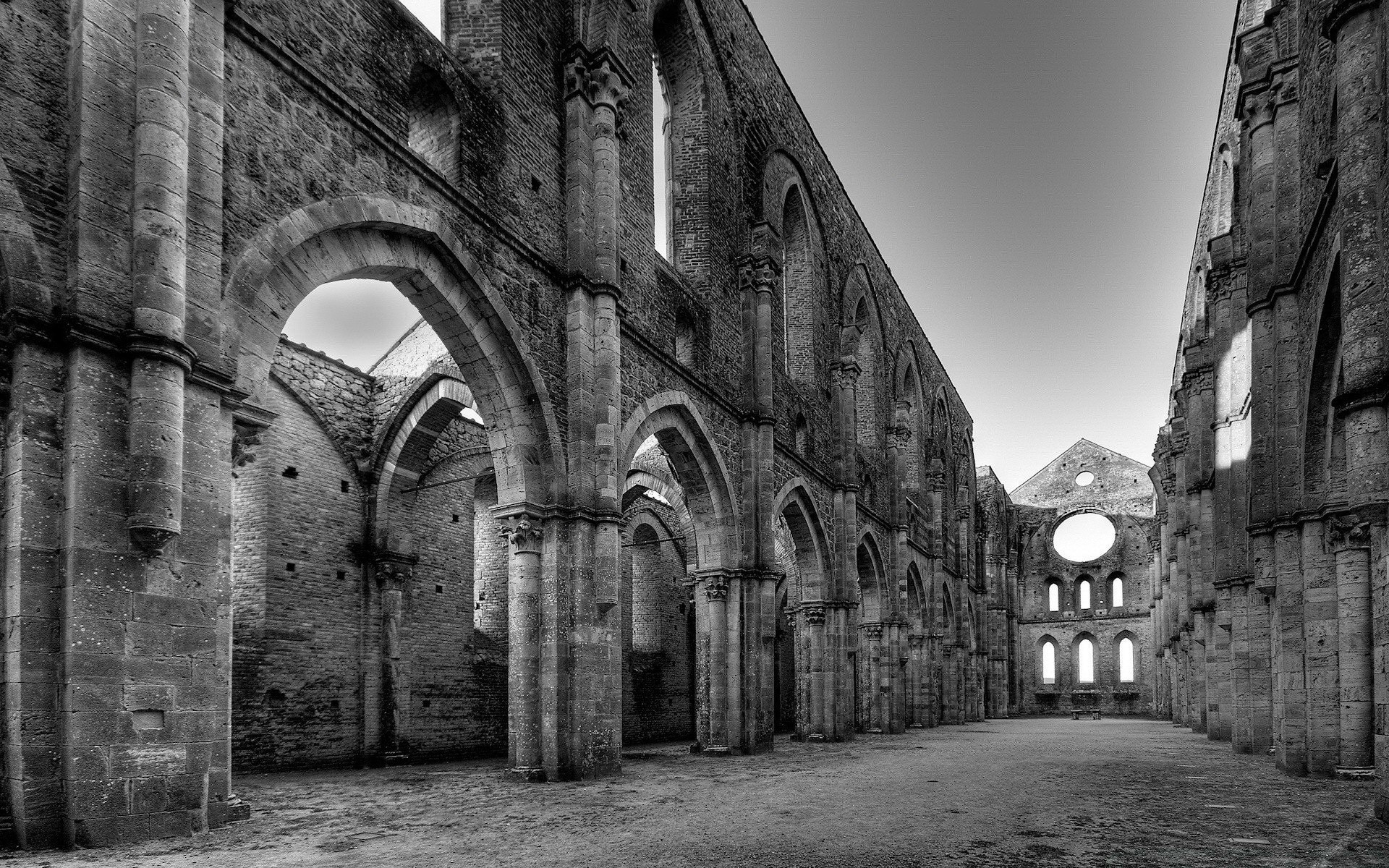 negro arquitectura antiguo casa monocromo arco iglesia viajes antiguo piedra gótico ciudad calle abby vintage luz monumento blanco y negro arte catedral