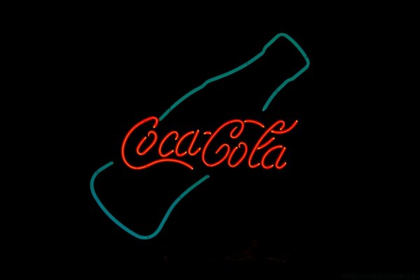 Coca-Cola, stilvoll, lecker für dich und für immer