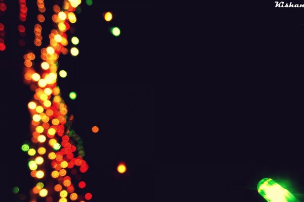 شاشة التوقف المظلمة مع أضواء عيد الميلاد