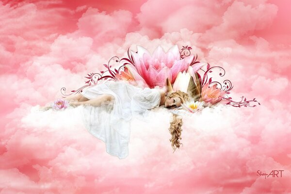 Belle fille sur les nuages roses