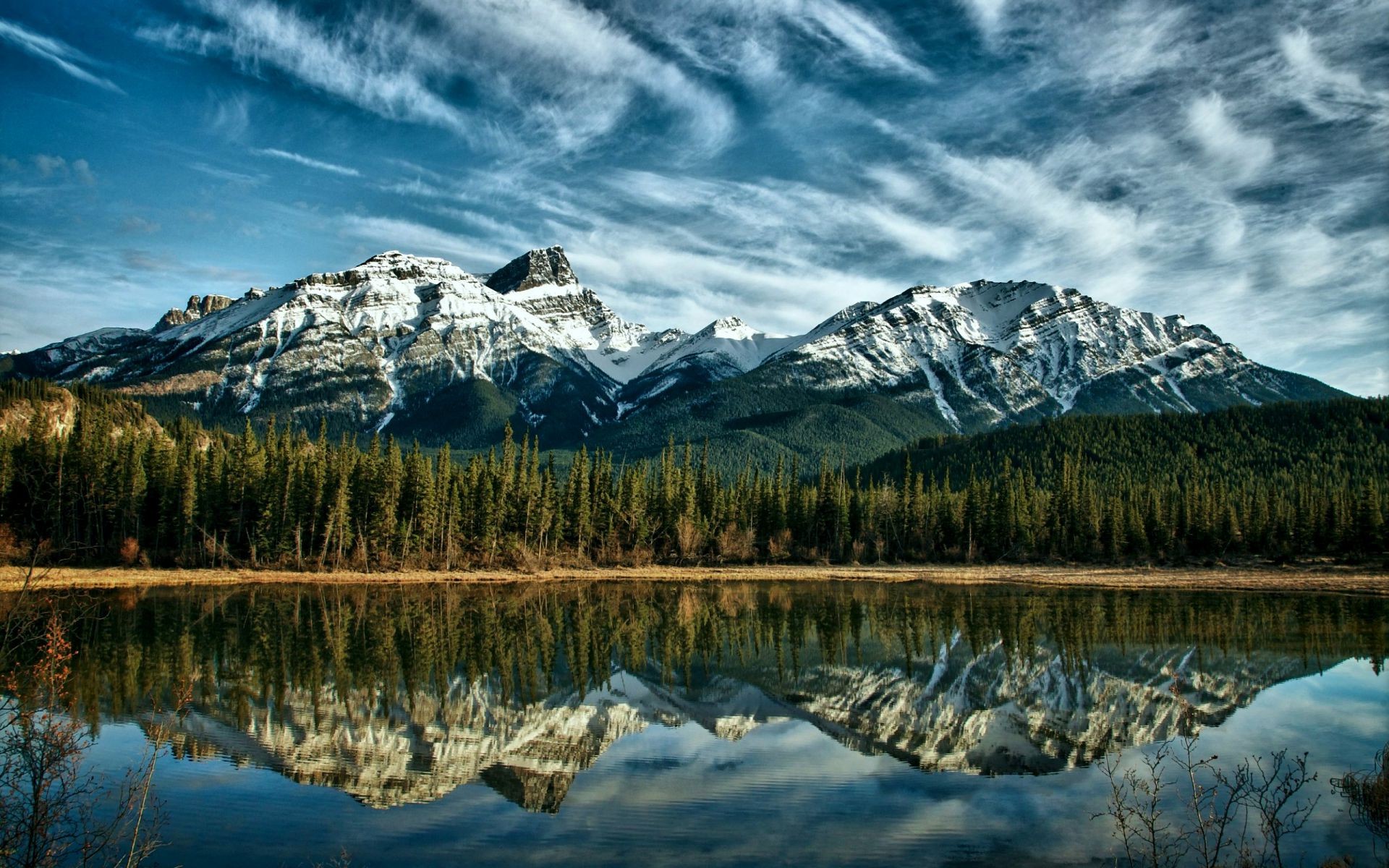 berge schnee berge reflexion see landschaft wasser eis landschaftlich winter natur gletscher holz kälte reisen himmel berggipfel