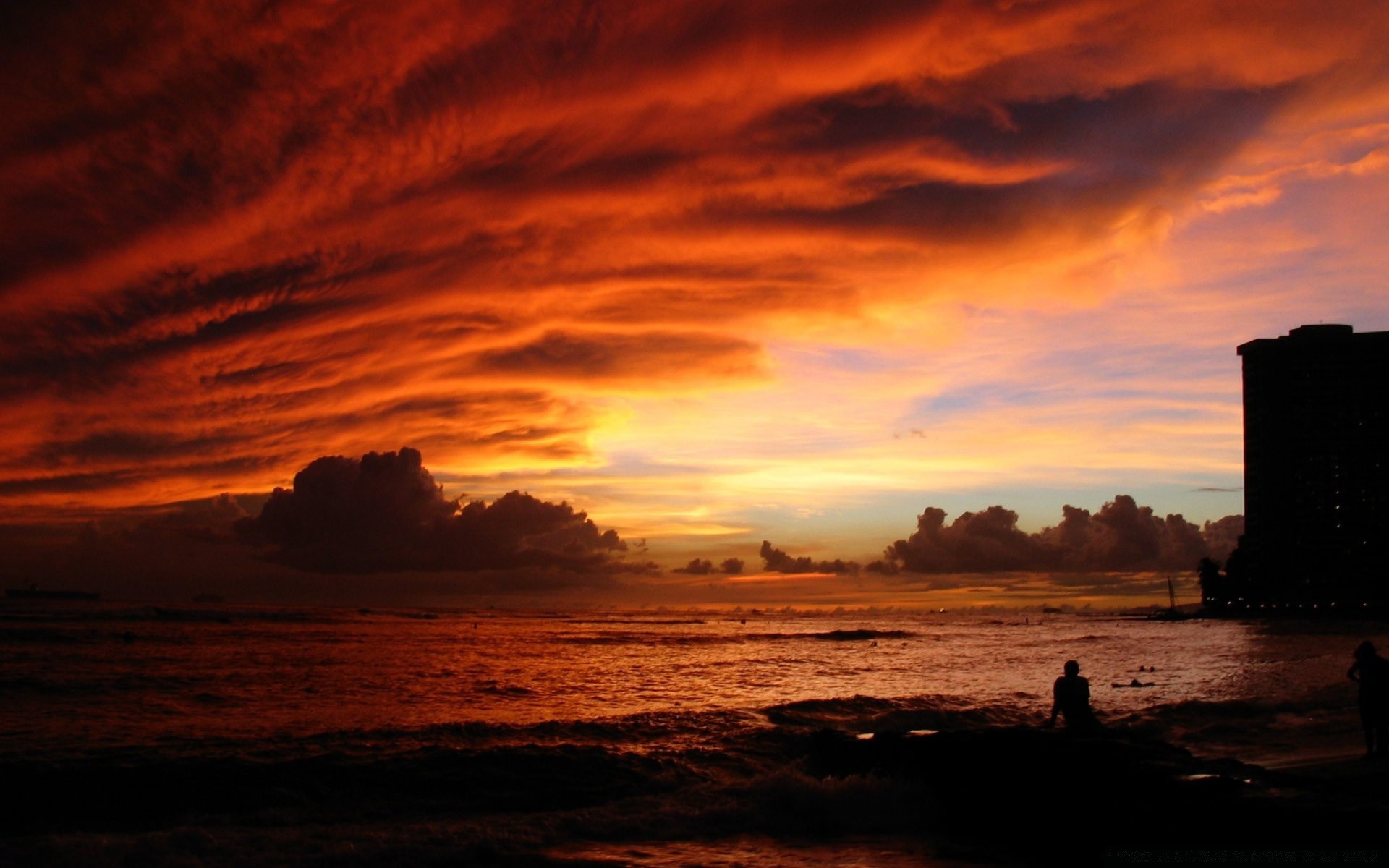 créatif coucher de soleil aube crépuscule soir eau plage rétro-éclairé soleil mer océan ciel paysage