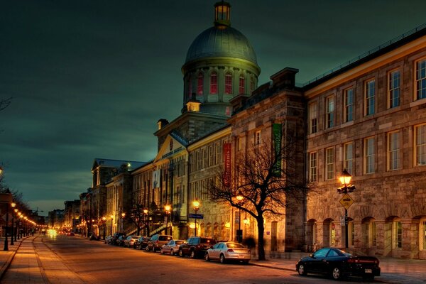 Mercato notturno di Bonsecours in Quebec