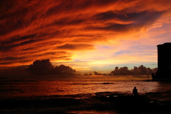 Tramonto serale sull oceano