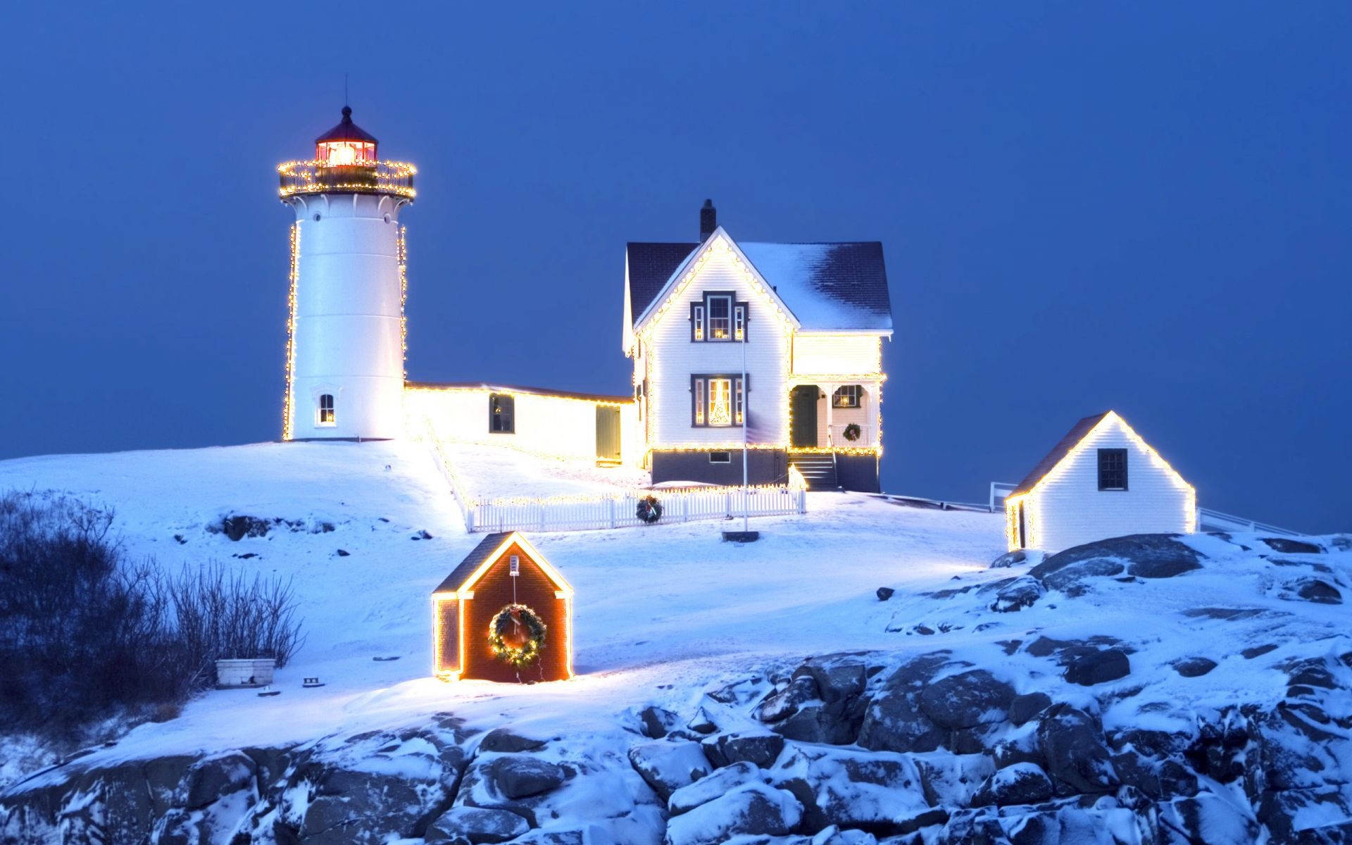 noël neige hiver en plein air ciel architecture voyage maison maison phare lumière du jour soir paysage lumière froid nature