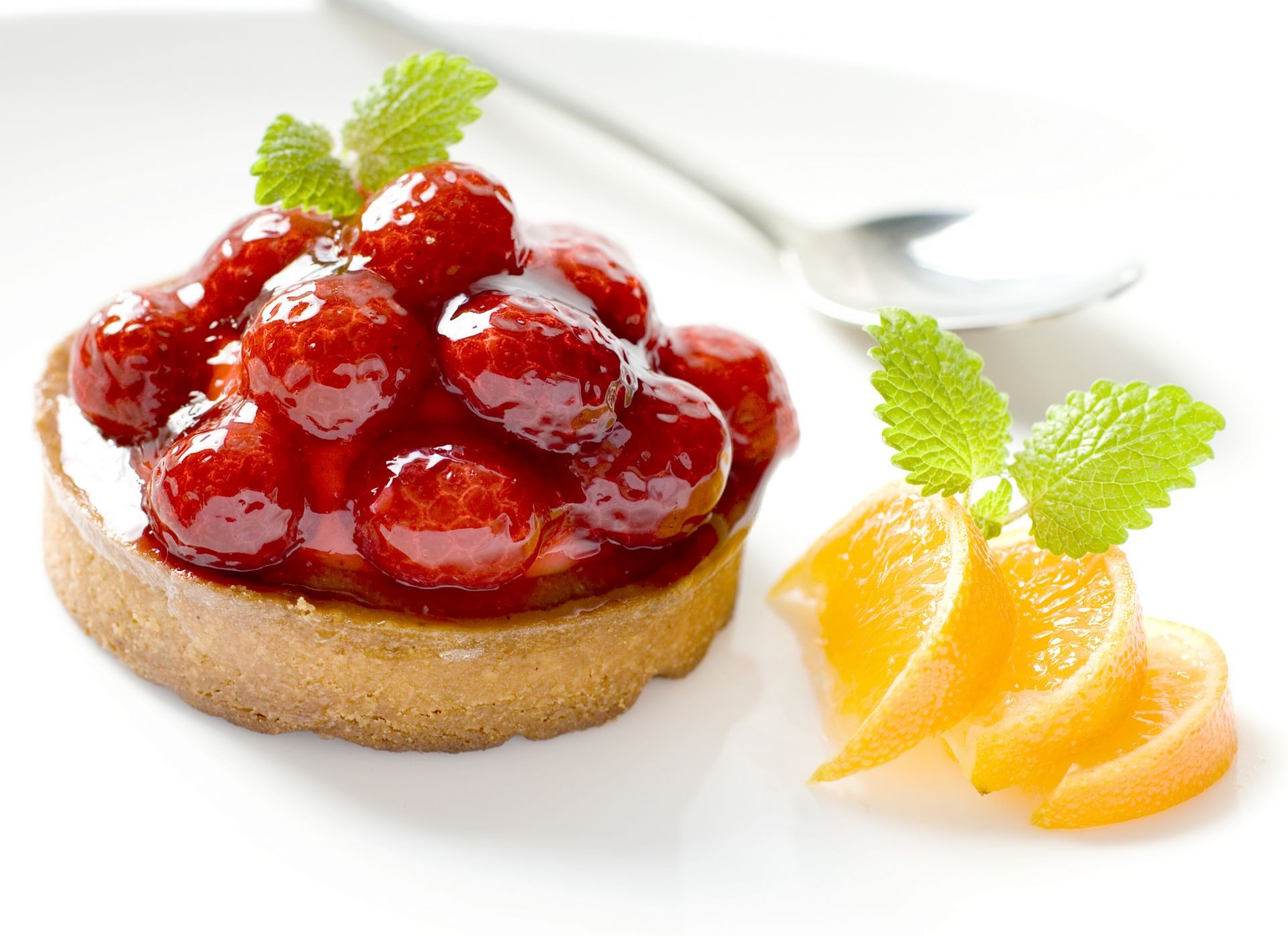 desserts confiture petit déjeuner délicieux doux crème gélatine jujube rafraîchissement alimentaire fruits baies fraise sucre maison menthe gâteau crémeux pâtisserie