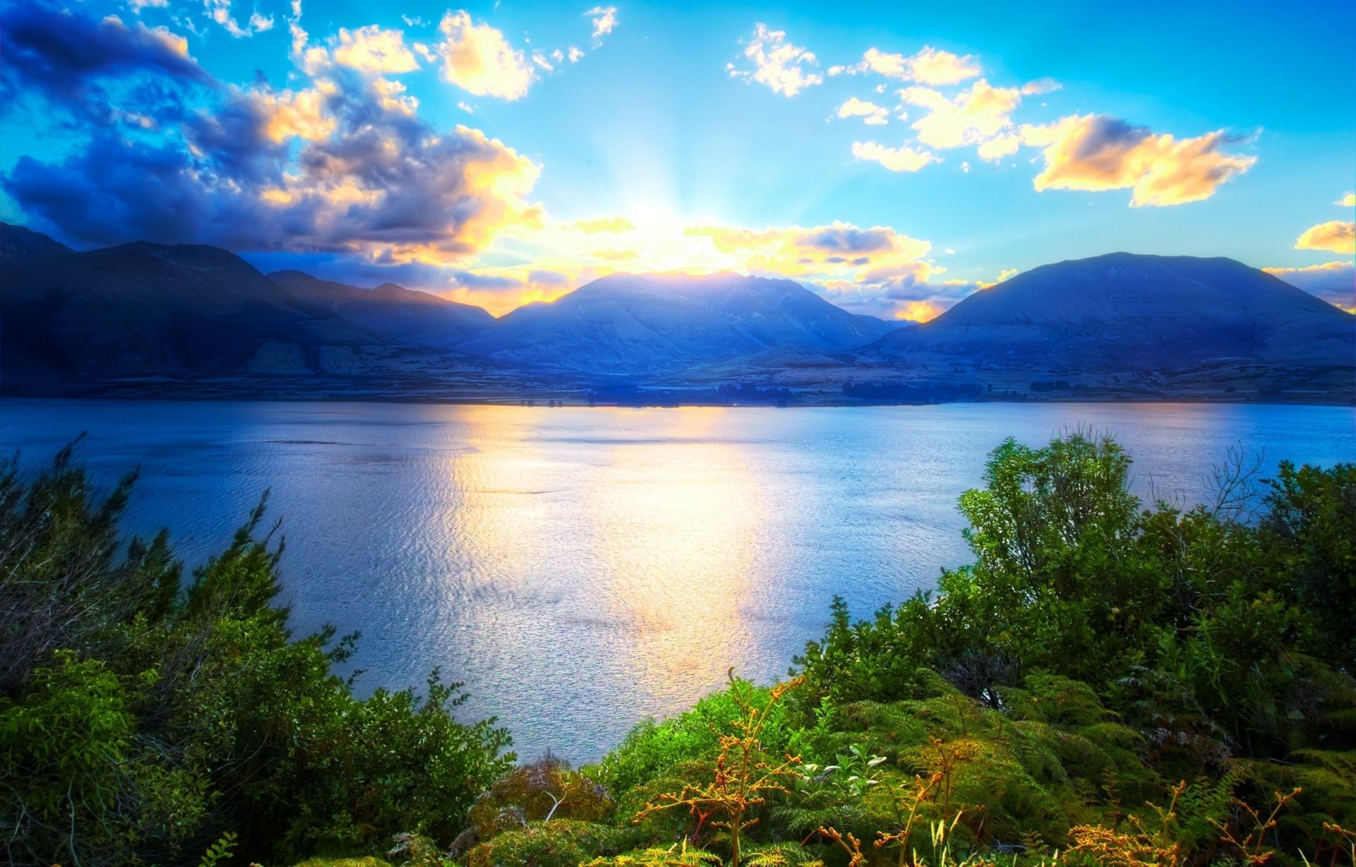 lago agua paisaje naturaleza viajes puesta de sol cielo amanecer reflexión verano escénico noche al aire libre montaña isla mar árbol buen tiempo sol