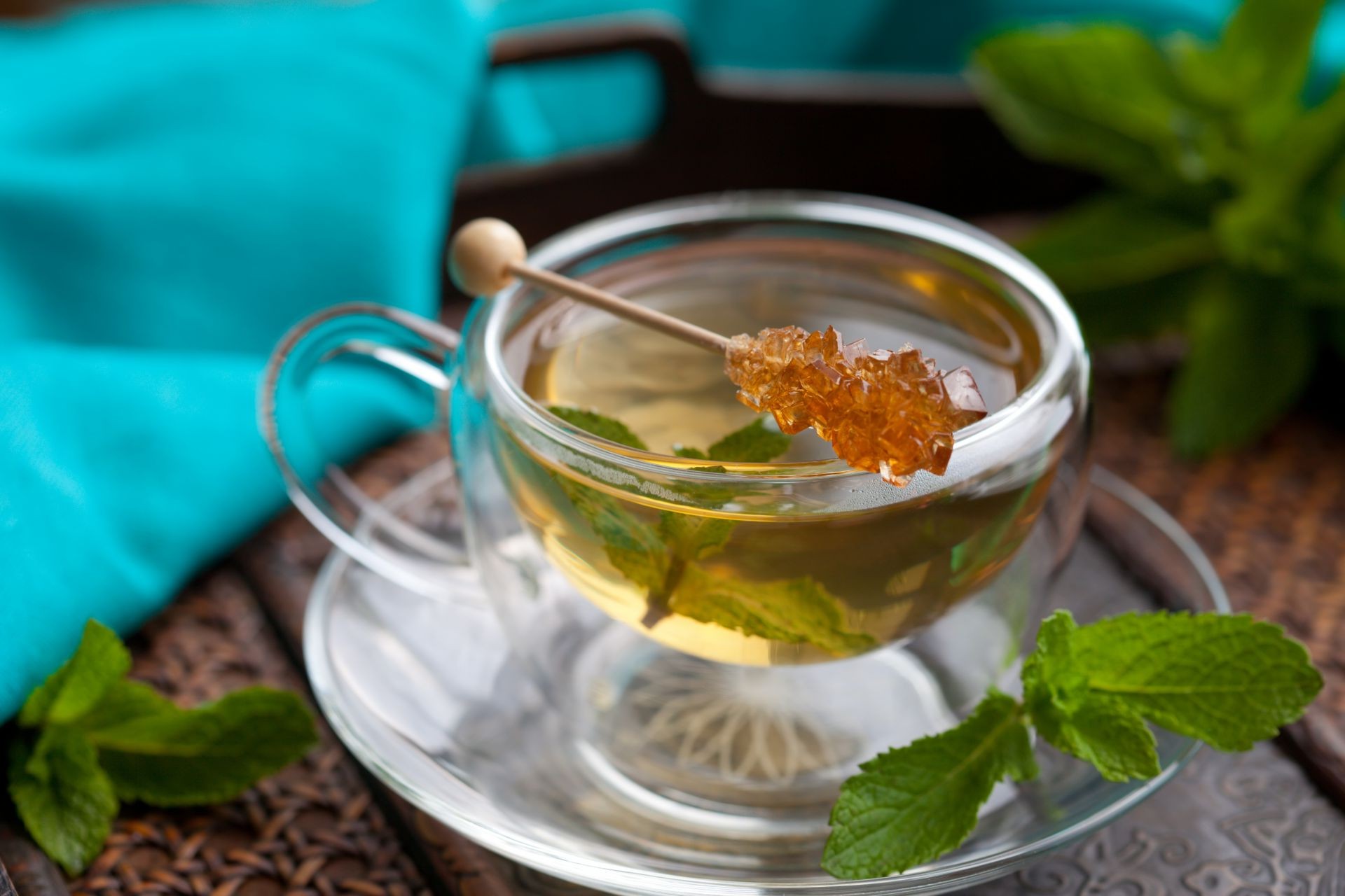 thé feuille menthe herbes alimentaire verre bol chaud boire