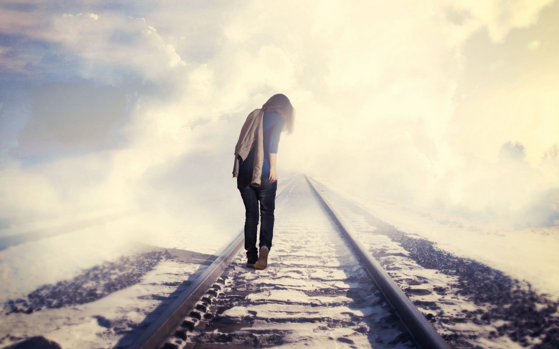 путешествия пейзаж дорога снег небо один зима трек транспортная система руководство поезд горы железнодорожный человек взрослый дневной свет на открытом воздухе