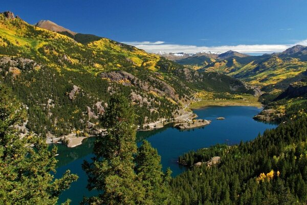 Lago montagne acqua natura