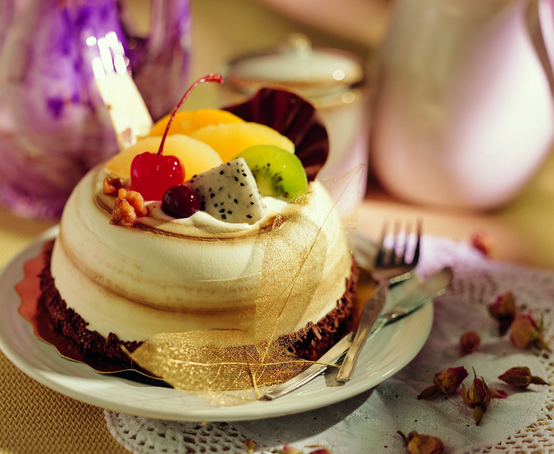 десерты торт сладкий вкусные крем сахар еда кондитерский фрукты выпечки домашние шоколад плиты завтрак