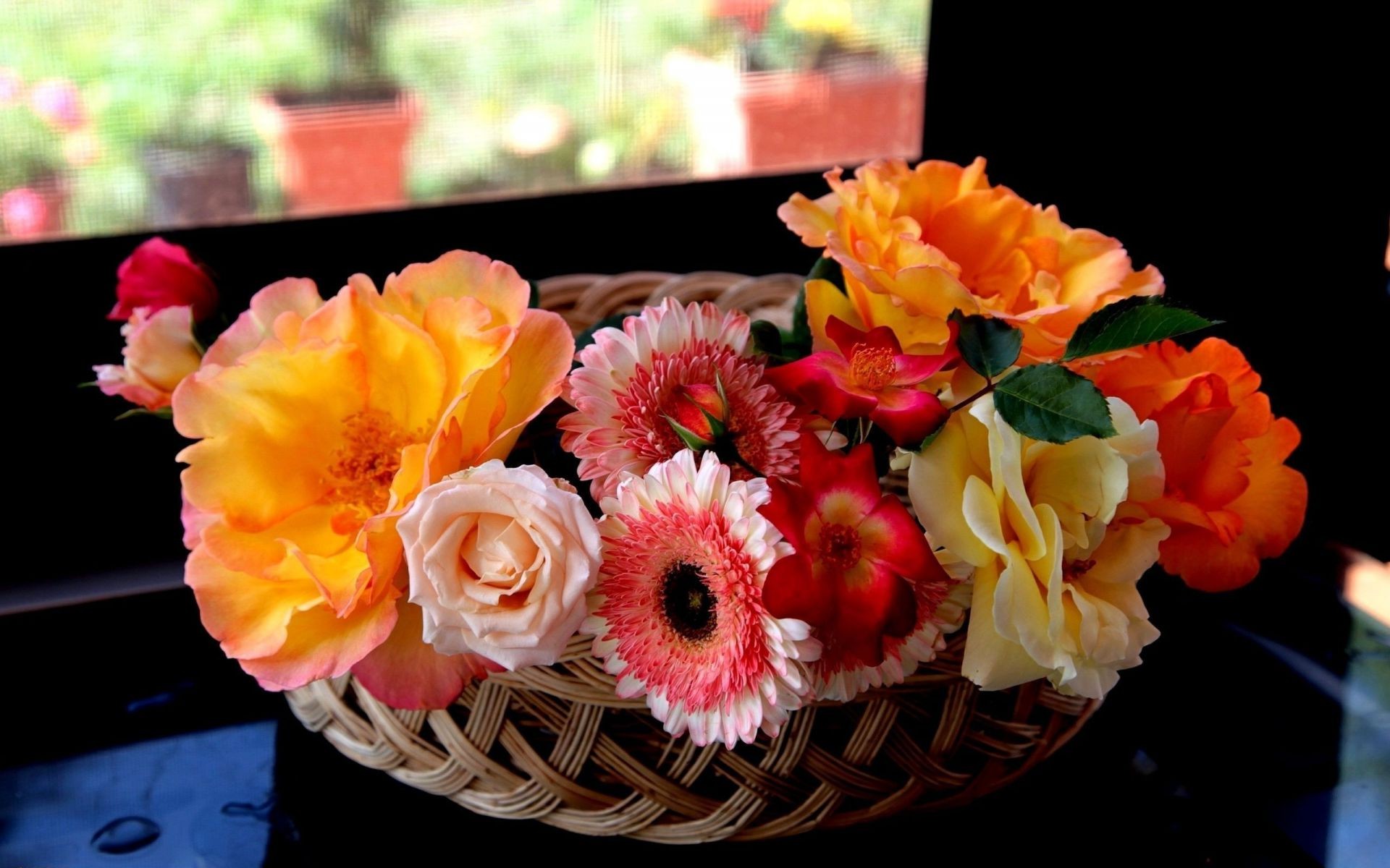 flowers flower bouquet nature petal rose floral color romance bright love blooming flora decoration summer romantic leaf wedding garden beautiful