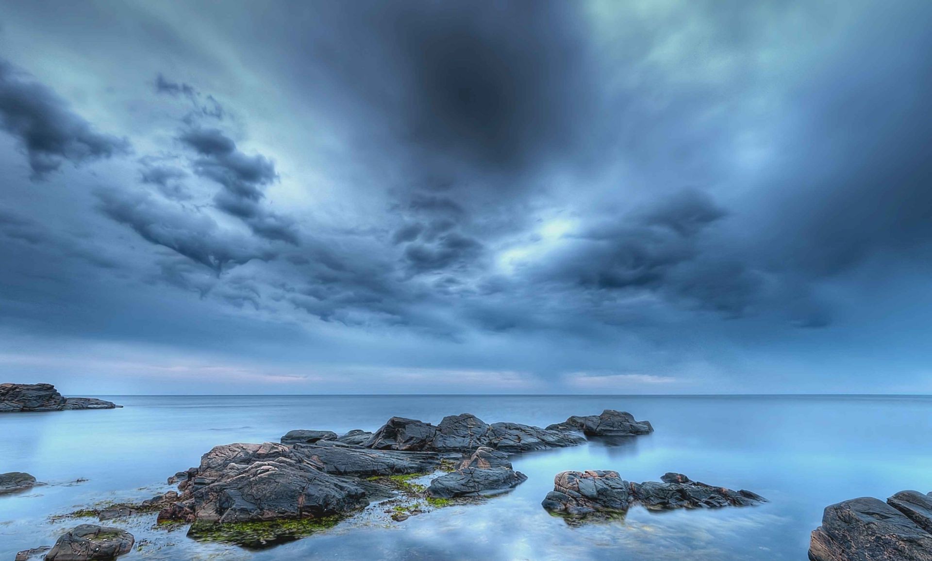 niebo woda zachód słońca morze niebo ocean plaża morze krajobraz podróże krajobraz zmierzch burza na zewnątrz wieczorem świt natura