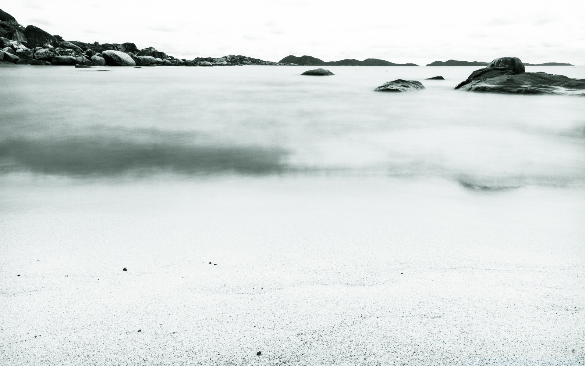 weiß schnee winter eis landschaft wasser strand kälte see meer gefroren ozean meer wetter reflexion monochrom aktion rennen im freien