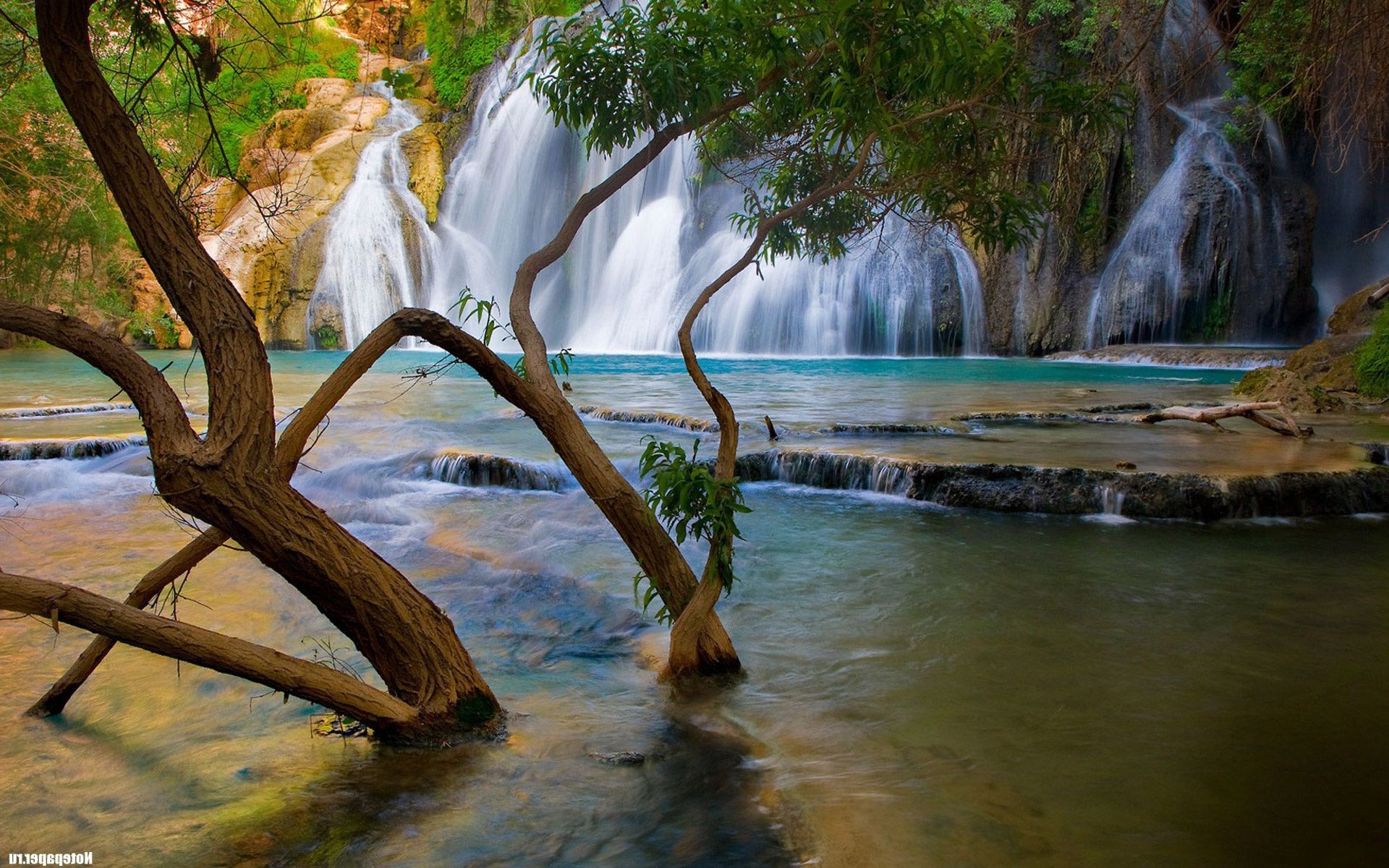 cachoeiras água cachoeira madeira natureza árvore rio viagem córrego rocha paisagem folha ao ar livre outono tropical molhado parque córrego bela piscina