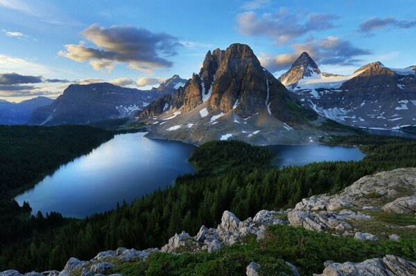 Natureza paisagem floresta montanhas lago