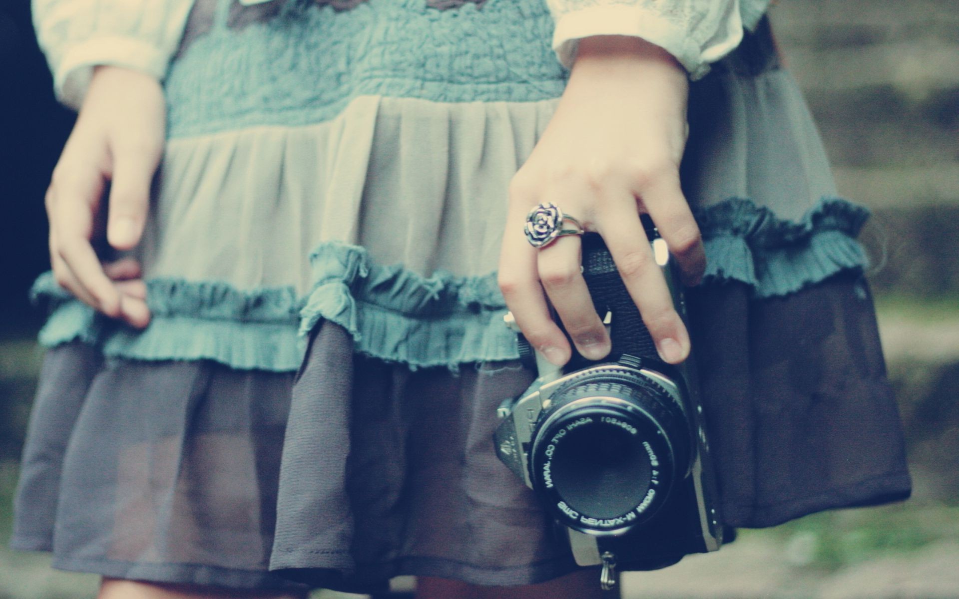 ребенок женщина один девушка носить взрослый руки человека человек