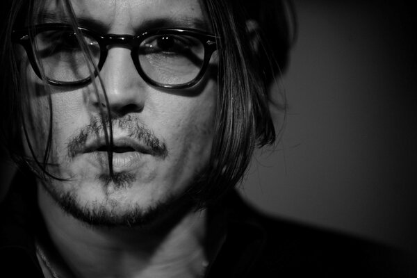 Actor johnny Depp cb photo option