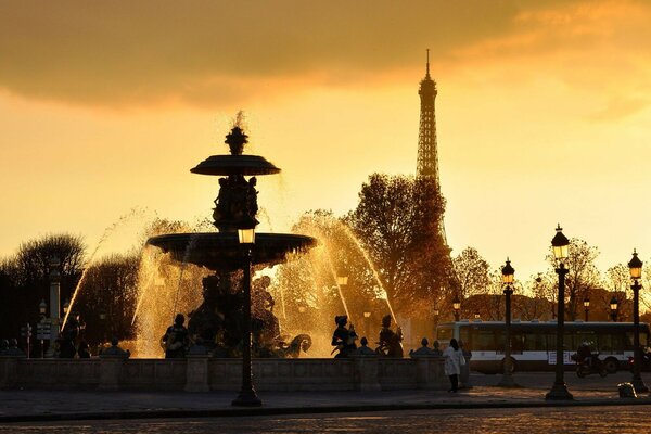 Paris Jet París Francia fuente de agua France linternas