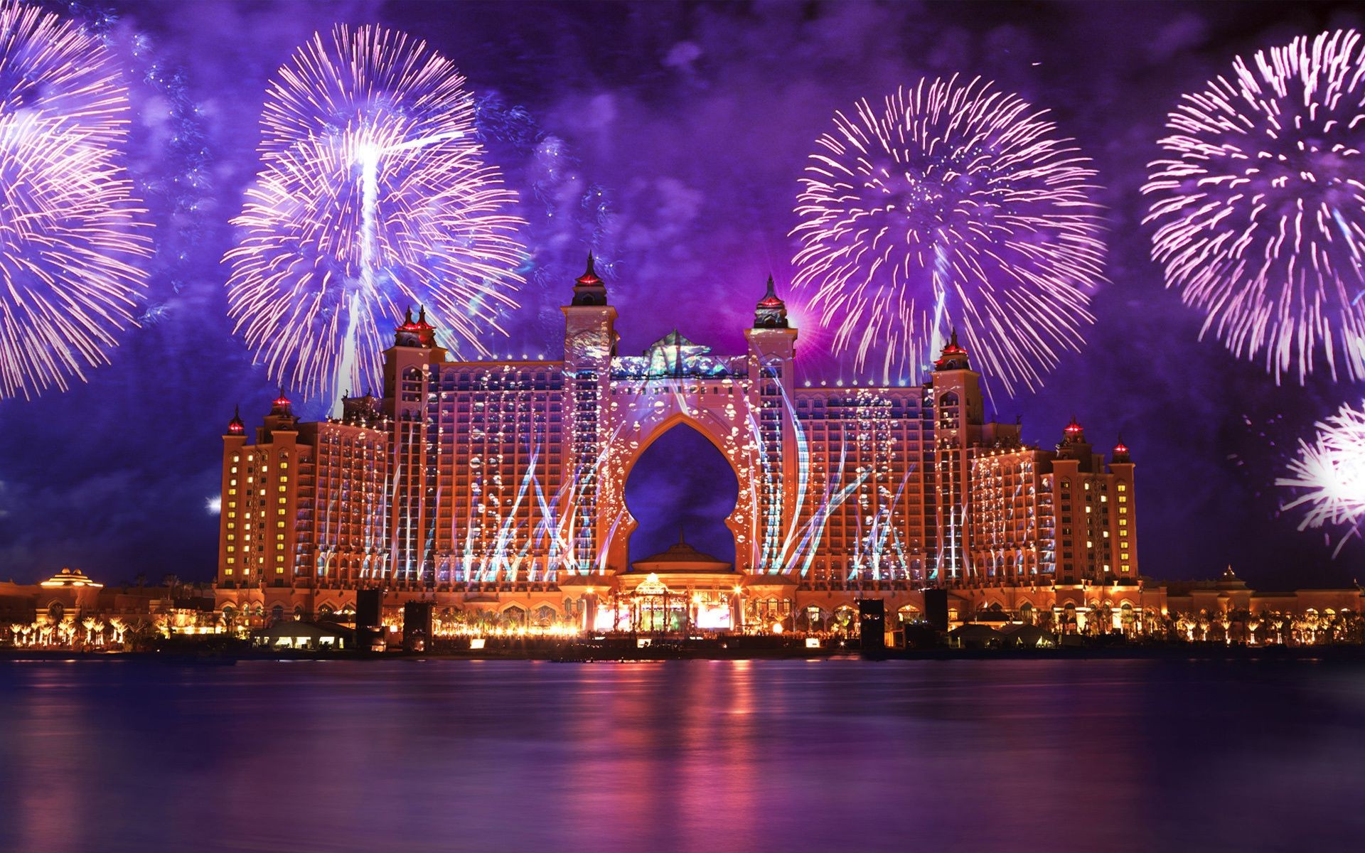 feuerwerk festival licht abend haus stadt architektur fluss wasser beleuchtung dämmerung reisen reflexion himmel urlaub party wolkenkratzer brücke