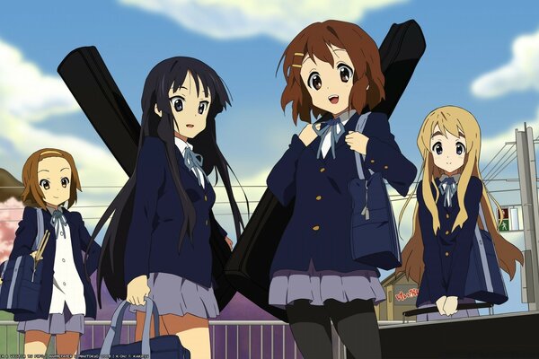 Quatro Anime Meninas estão olhando para algum lugar