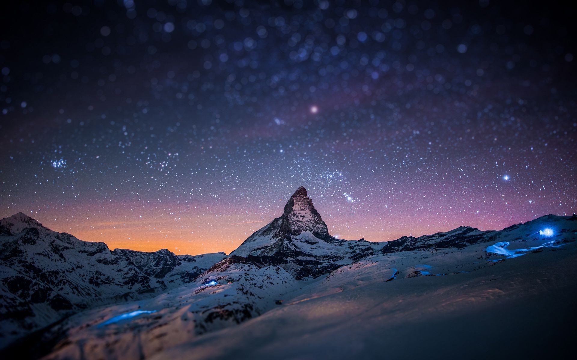 着名的地方 月亮 雪 天文学 冬天 星系 探索 天空 行星 山 冰 景观 自然 晚上 旅行 空间 日落 户外 太阳 黎明