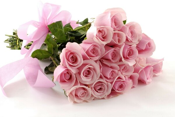 Bouquet of beautiful pink roses