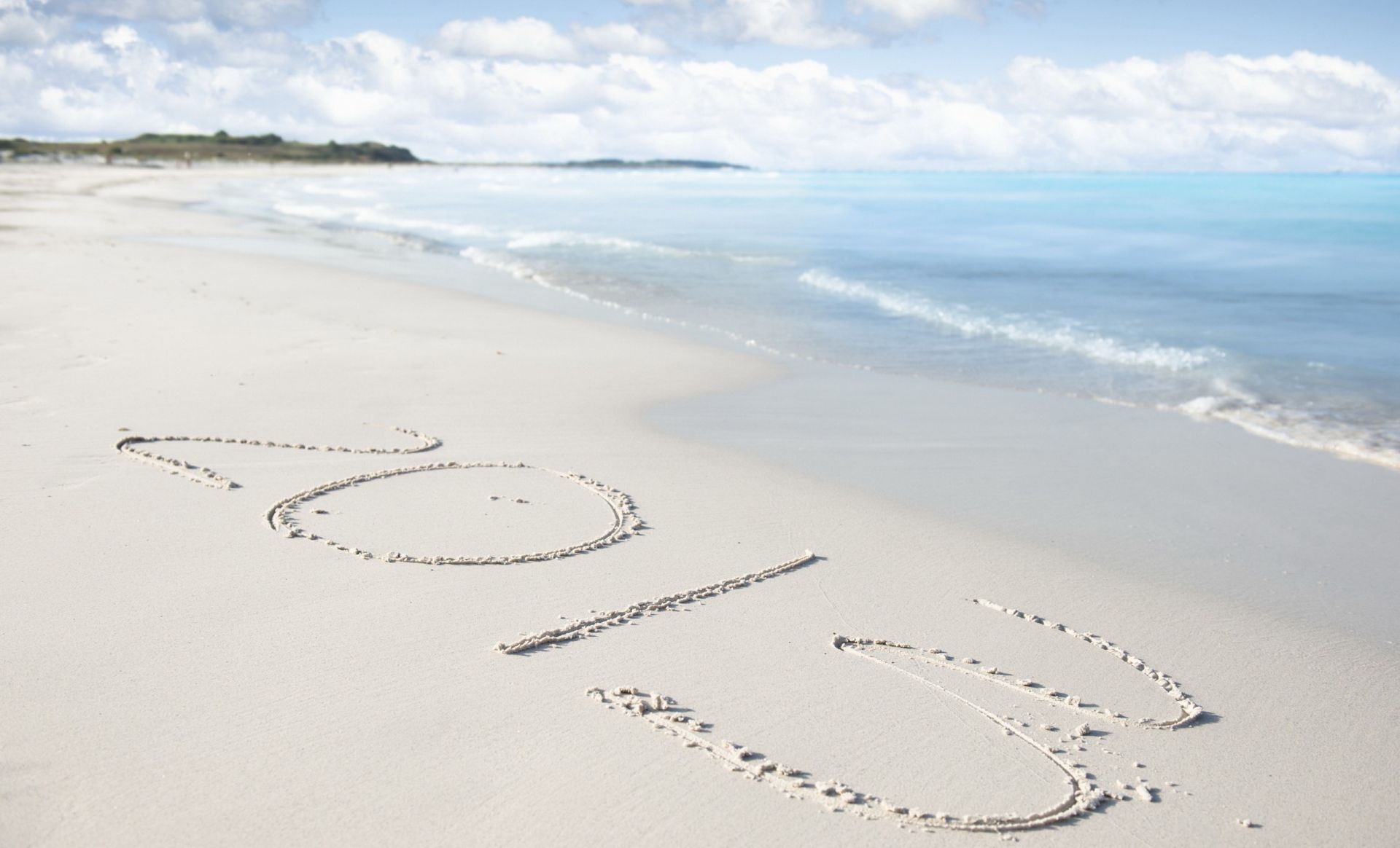 neujahr strand meer sand ozean meer wasser reisen landschaft urlaub himmel landschaftlich natur fußabdruck insel im freien ufer brandung