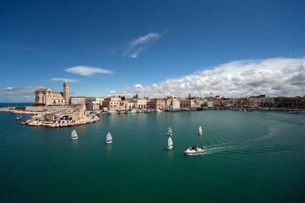 Casco antiguo junto al mar